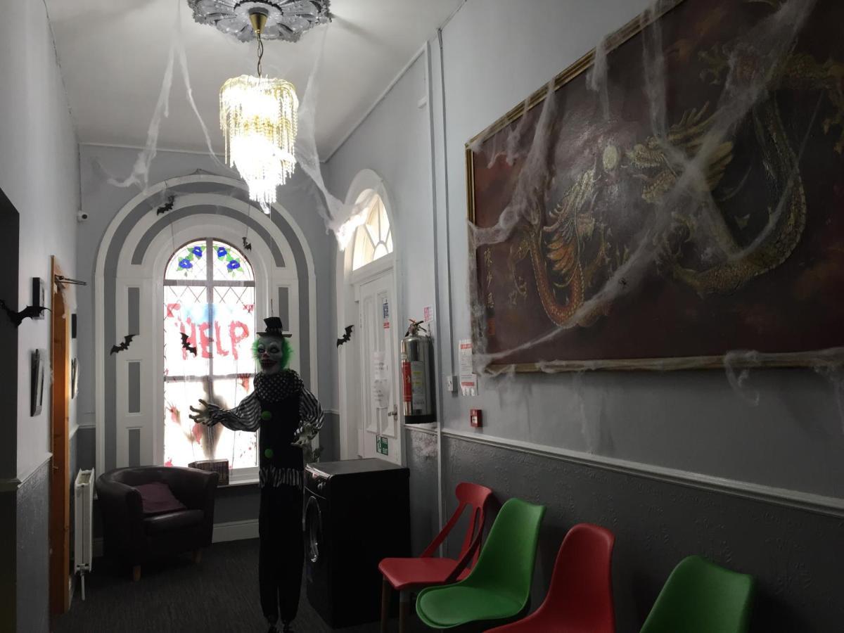 Queens Guesthouse Манчестер Екстер'єр фото